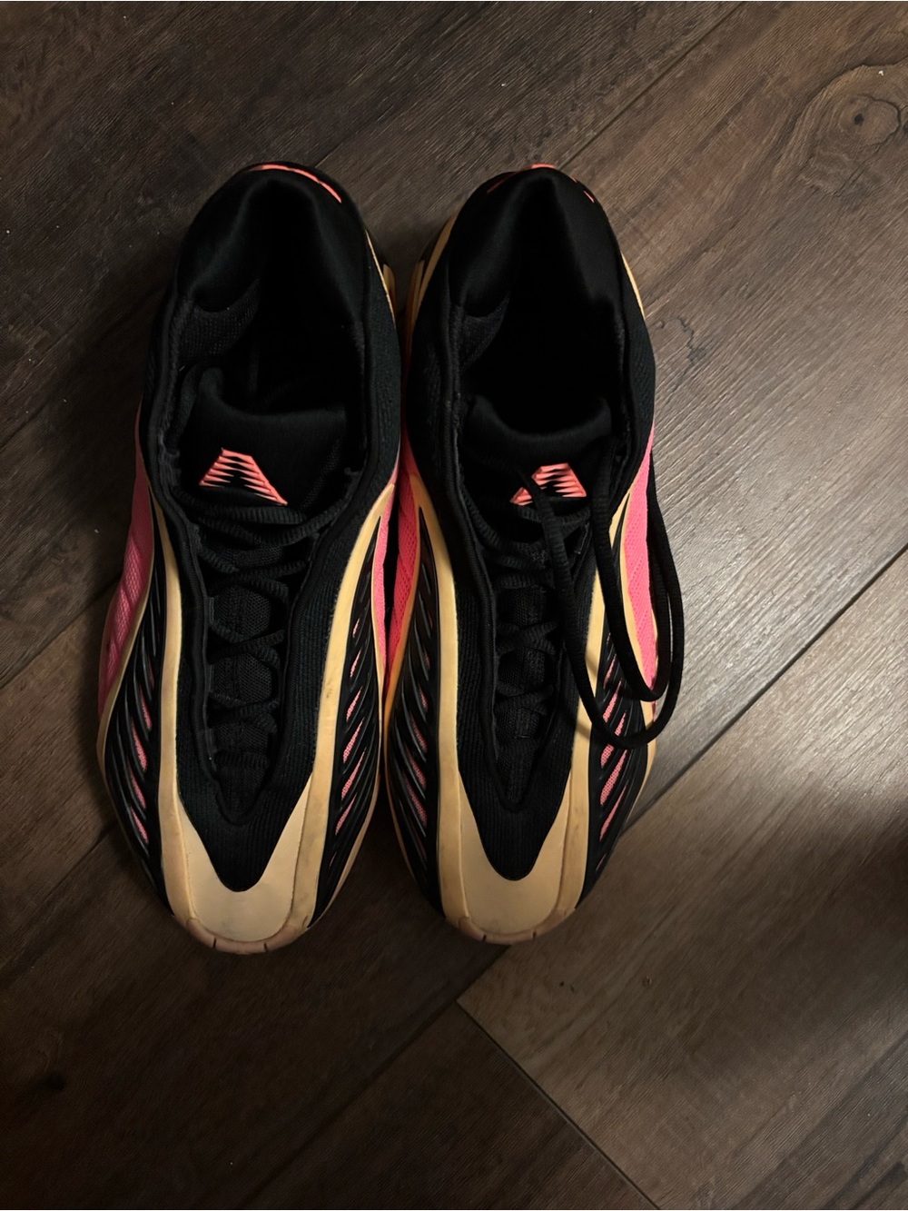 Men’s Anthony Edward’s 2 fire red